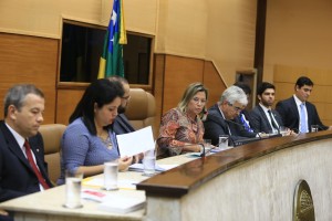 mesa_audiencia_publica_cancer_301116_cesardeoliveira